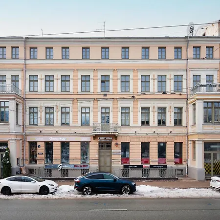 Modern & 2bdrm Lägenhet Riga