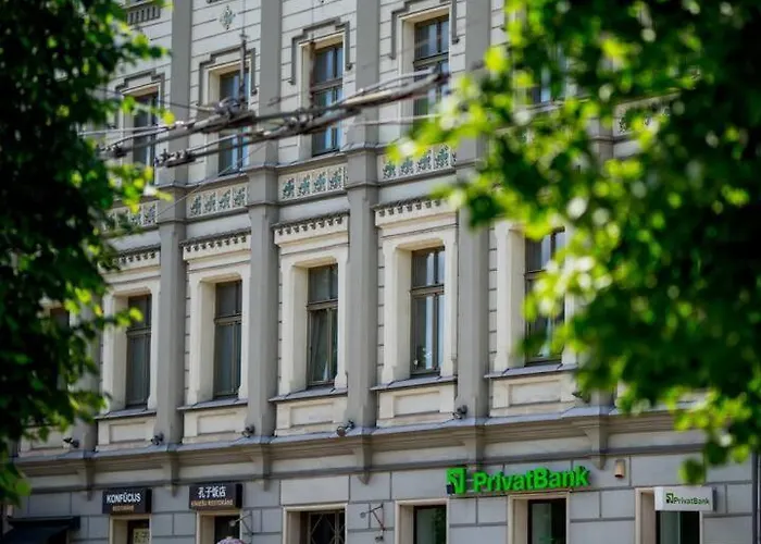 Modern & 2bdrm Apartment *